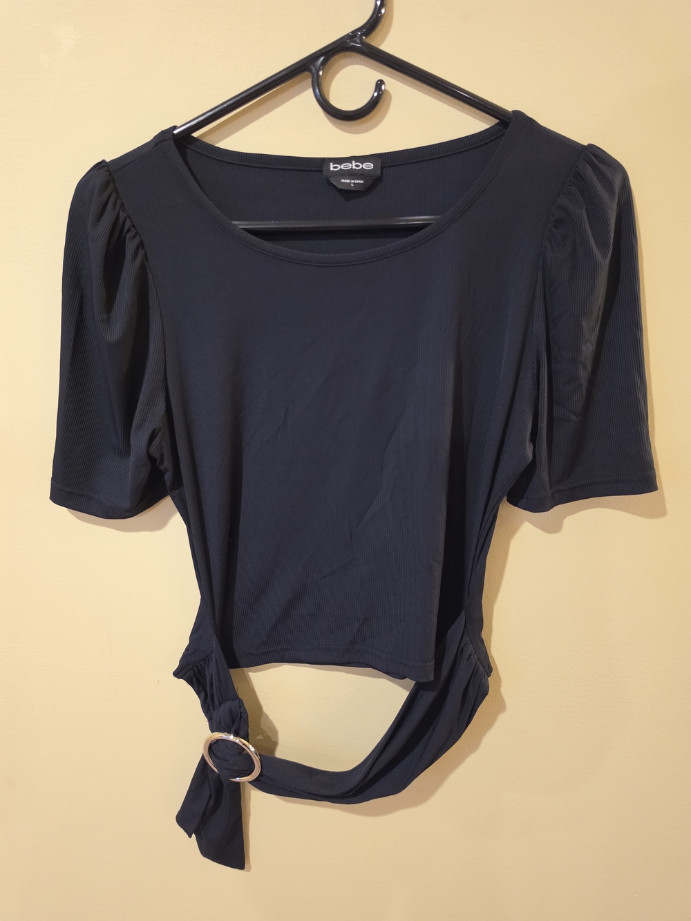bebe Black Puff-Sleeve Ring-Tie Crop Top